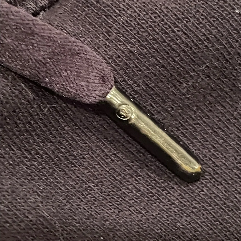 Lululemon Scuba High-Rise Cropped Jogger Black size 4 - Picture 5 of 12